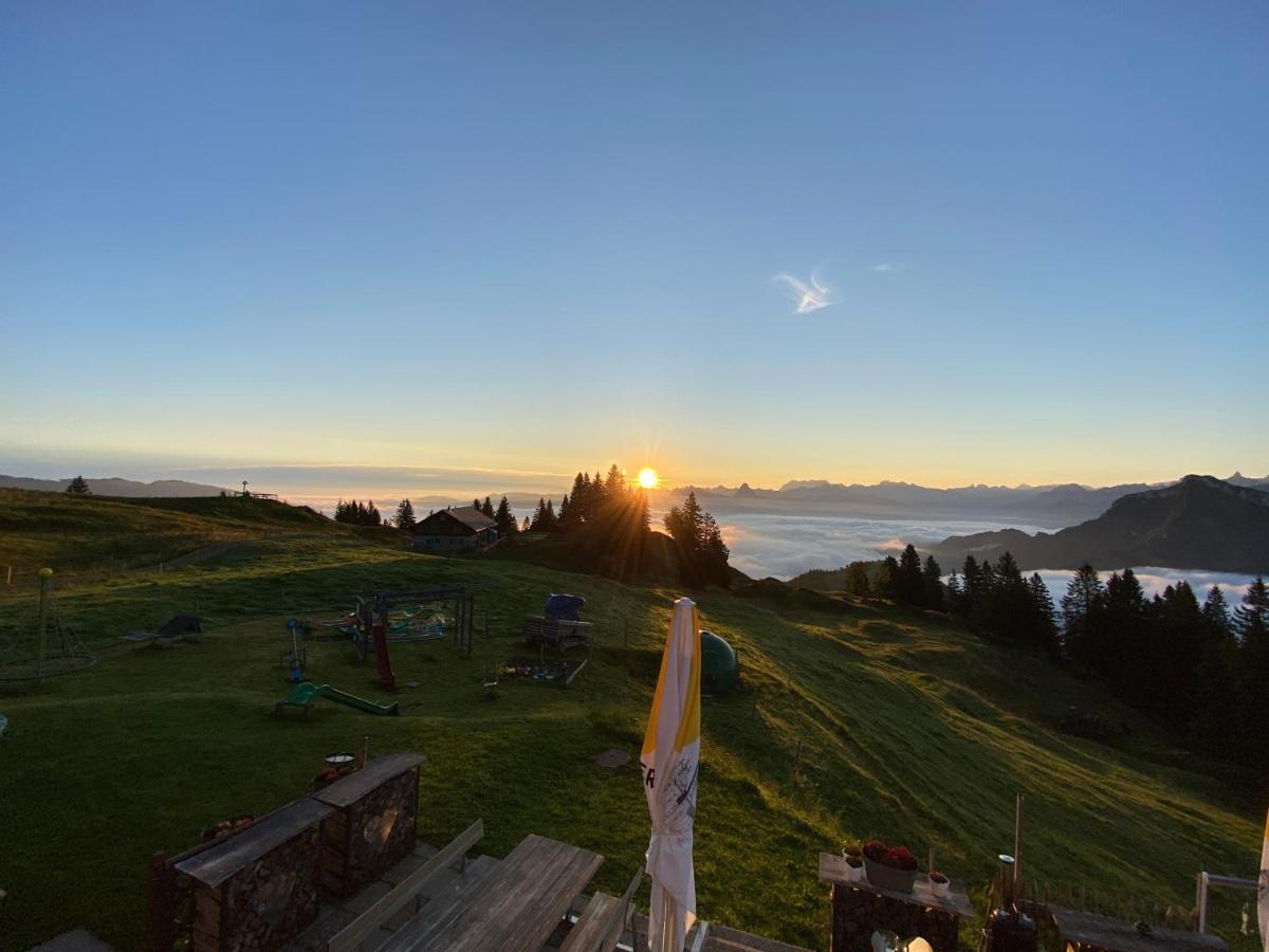 Rigi-Burggeist Alpine Guesthouse Gersau Exterior foto